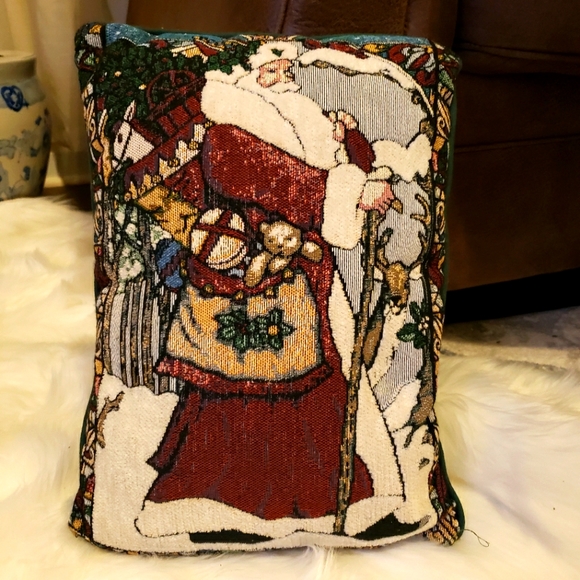 Vintage Santa Claus Decorative Tapestry Pillow - Picture 4 of 5